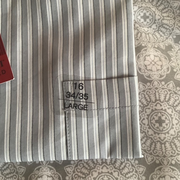 Two Men’s Long Sleeve Dress Shirts, size large - Picture 10 of 11